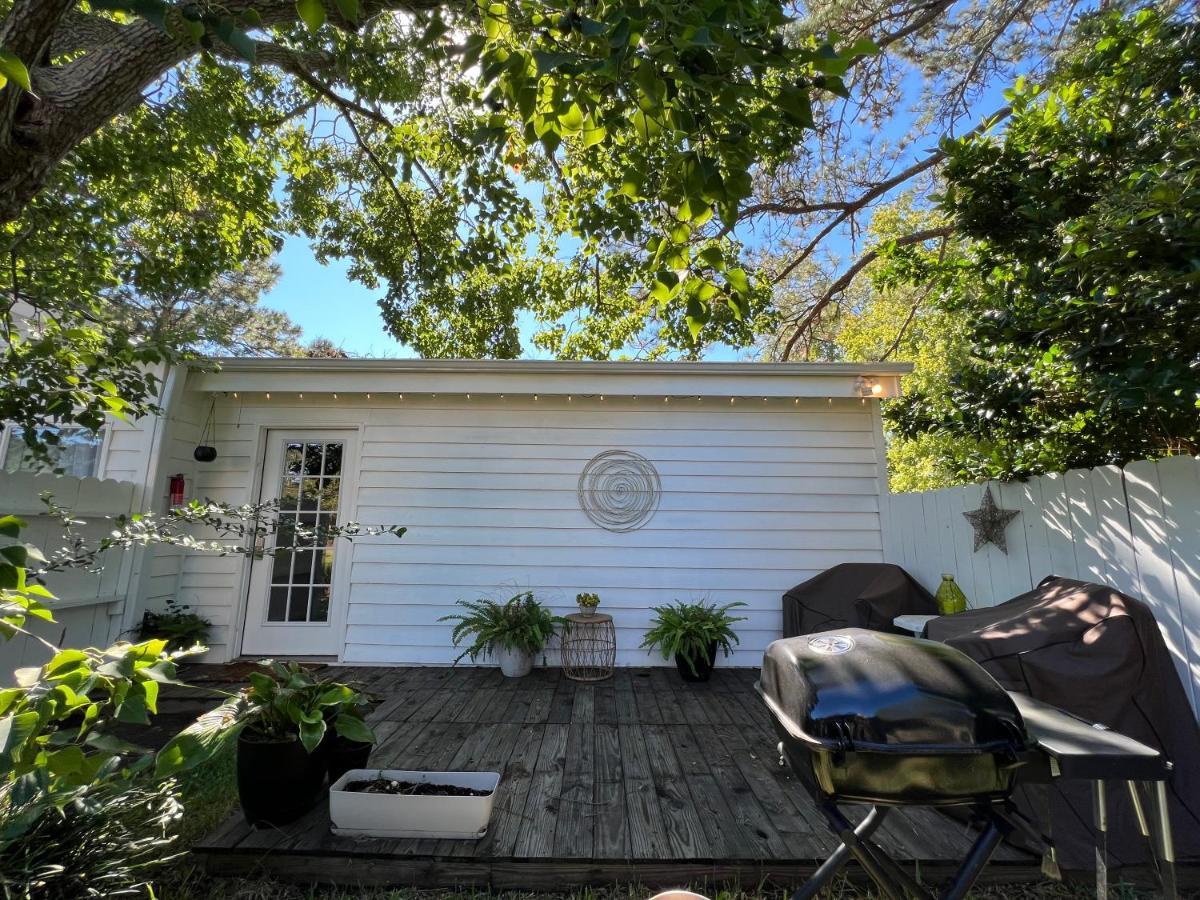 Cozy Loft With Parking And Private Patio W/ Grill Daire Wilmington Dış mekan fotoğraf